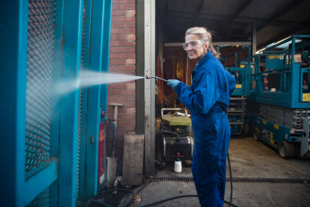 Why Choose Our Certified Pressure Washing Experts for Your Project Needs in Sugar Creek, MO?
